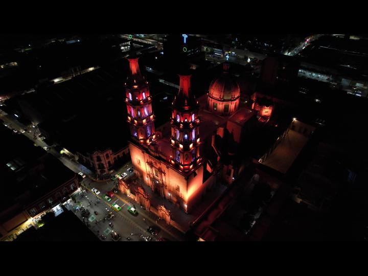 HB LEDS - La Catedral Basílica Metropolitana de la Madre Santísima de la Luz