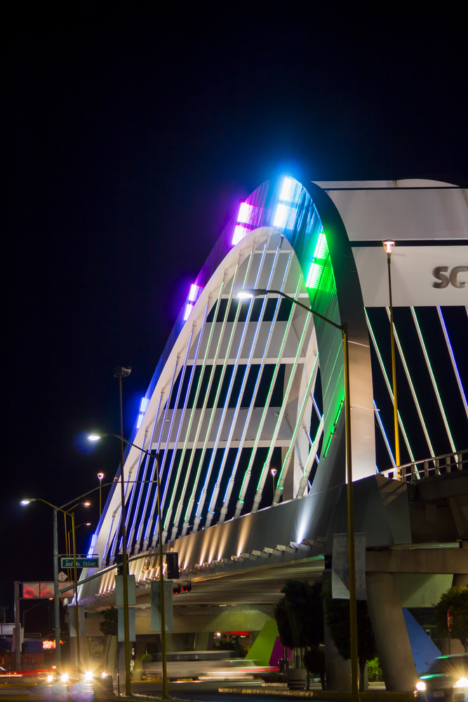 Puente Bicentenario - HB LEDS